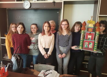 Tarnobrzeg. Dzieci i młodzież z placówek w Tarnobrzegu i Łoniowie pojechały z szopkami do Krakowa.