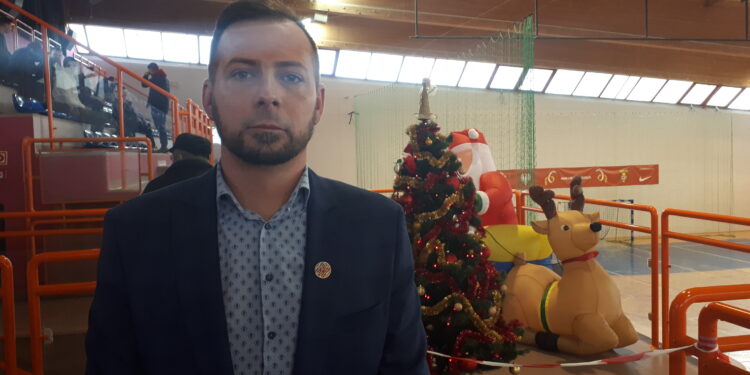 Sandomierz: Trwa turniej charytatywny „Wiślacka Gwiazdka”.