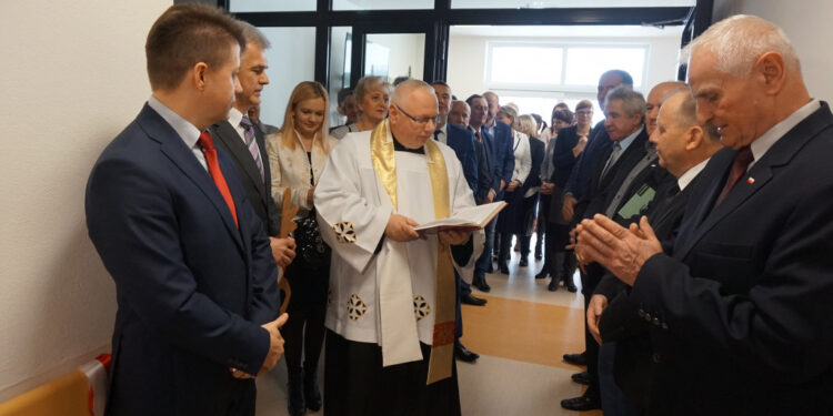 Baćkowice: Nowy Dom Pomocy Społecznej