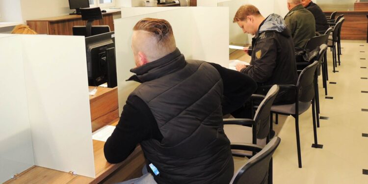 Mielec: Przyjrzą się wydziałowi komunikacji