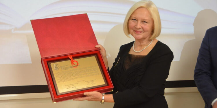 Stalowa Wola: MBP świętowała 80 urodziny