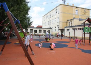 Mielec: Mija 125 lat od powstania Szkoły Powszechnej Męskiej, dziś im. Szafera.