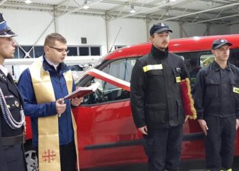 Mielec: Wzbogacili się o nowy pojazd