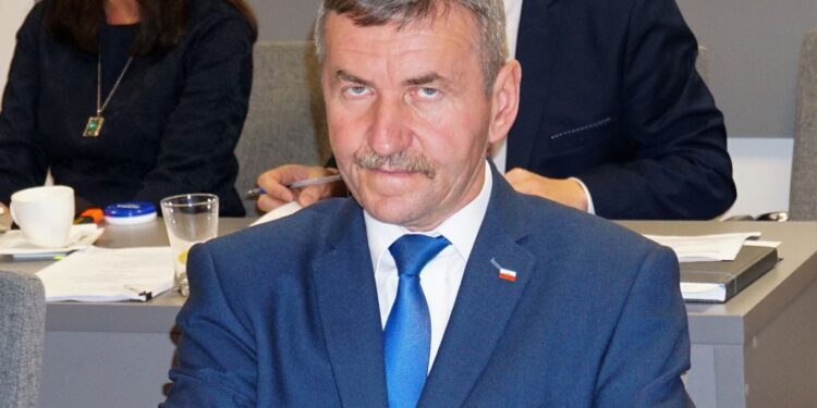Wola Mielecka: Rondo zamiast skrzyżowania.
