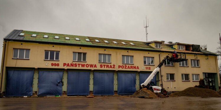 Sandomierz: Remont u strażaków.