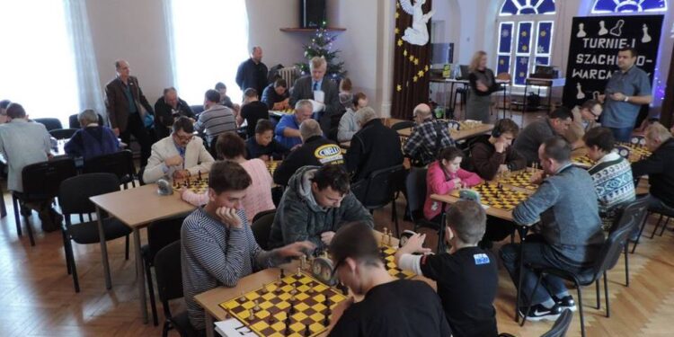 Grębów: Turniej integracyjny w szachy i warcaby