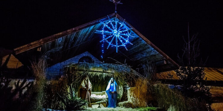 Gmina Łoniów. „Żywa szopka” w Sulisławicach.