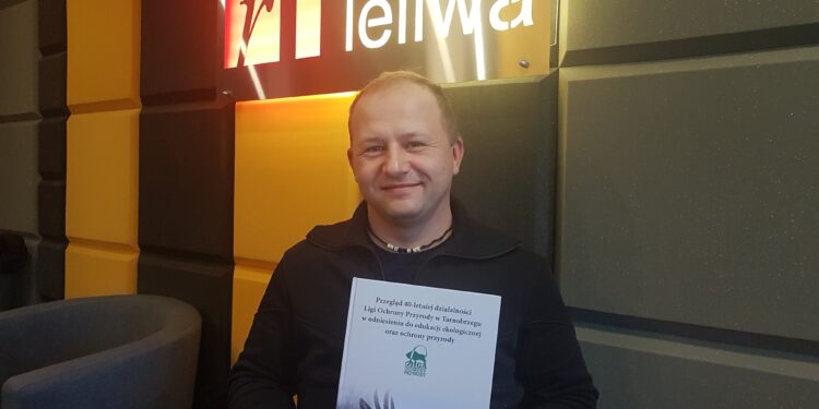 Rozmowa z wiceprezesem tarnobrzeskiej Ligi Ochrony Przyrody Januszem Wepsięciem.