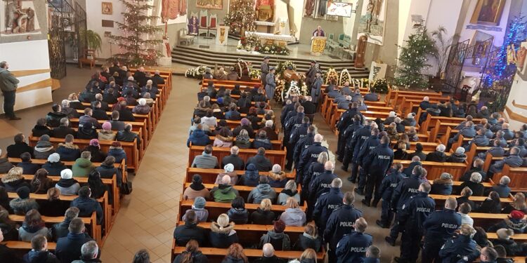 Tarnobrzeg. Pogrzeb młodego policjanta.