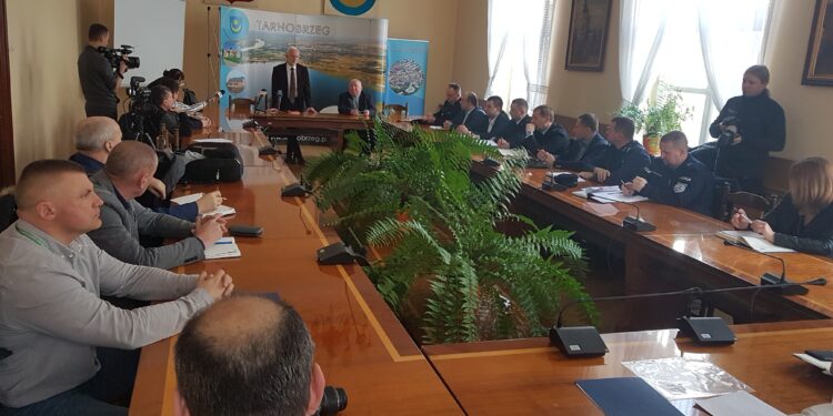 Tarnobrzeg. Rozmawiali o bezpieczeństwie podczas imprez.