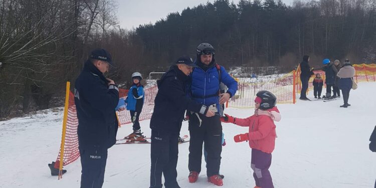 Konary: Aby na stoku było bezpiecznie.
