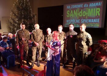 Sandomierz: Zagrali i zaśpiewali dla brygadiera