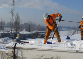 Mielec:    Nadzór  budowlany będzie kontrolował dachy!