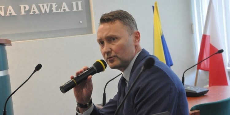 Mielec:   Nie działam z firmą Kronospan.