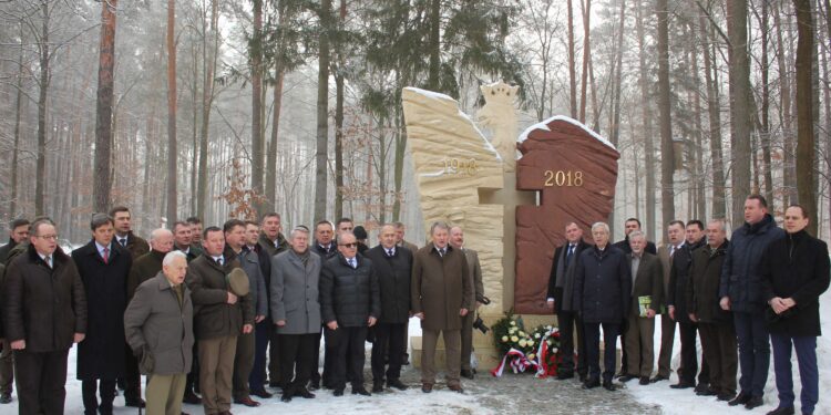 Janów Lubelski: Konferencja o myśliwych i leśnikach w walce o Niepodległą.