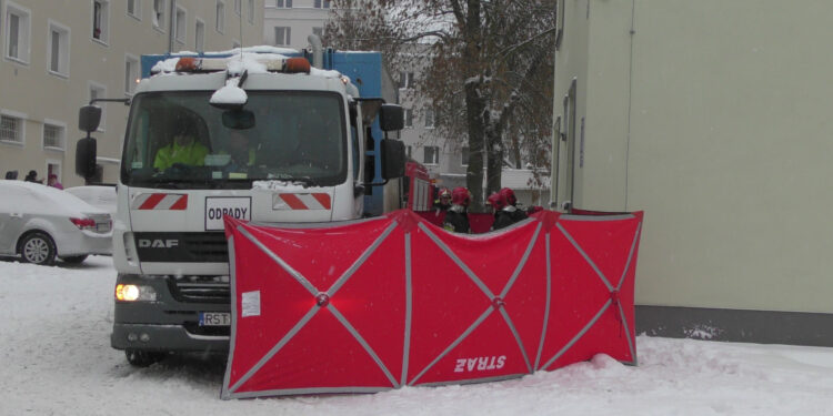 Stalowa Wola: Śmiertelne potrącenie przez śmieciarkę