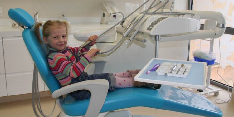 Mielec: Chodniki w złym stanie.