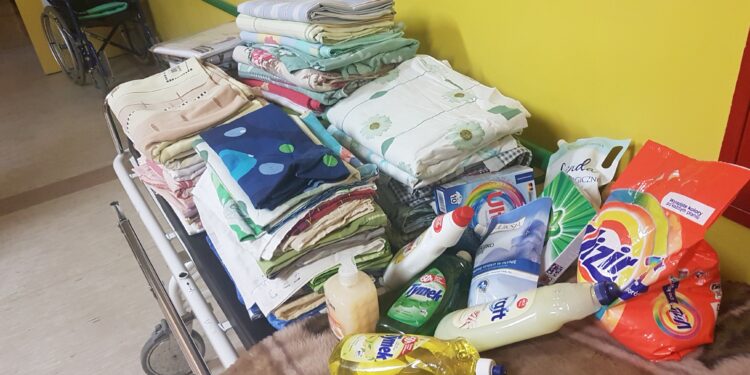 Tarnobrzeg. Dary dla Zakładu Pielęgnacyjno-Opiekuńczego.