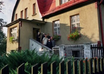 Dębica: Pomagają uzależnionym od narkomanii i alkoholu.
