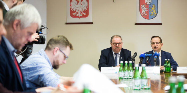 Region: Bez przewodniczącego komisji rewizyjnej.