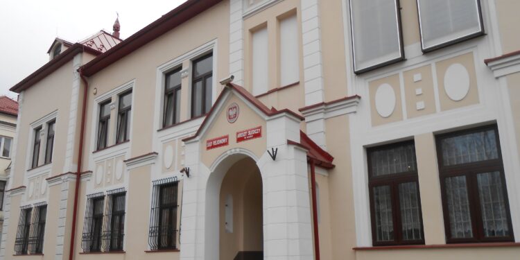 Nisko: Pracownicy niżańskiego starostwa trafią do aresztu.