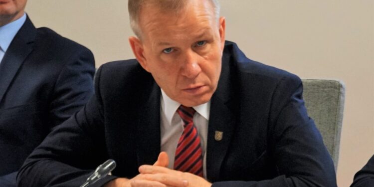 Mielec: Odpowiedzi brak.