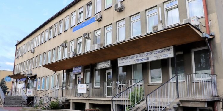 Mielec: PCK chce zostać w przychodni.