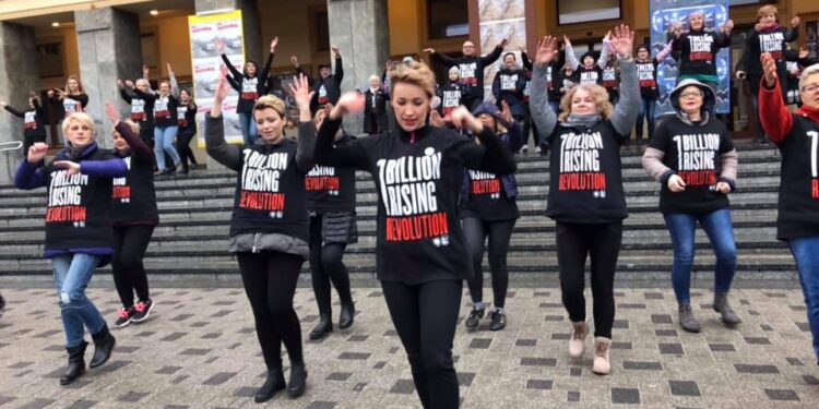 Mielec: Zatańczyli przeciwko przemocy.