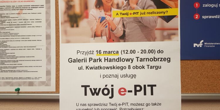 Tarnobrzeg. Pracownicy skarbówki pomogą w złożeniu zeznań podatkowych za pomocą usługi Twój e-PIT.