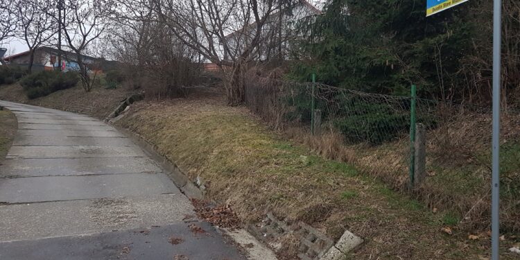 Tarnobrzeg. Promesa na dokumentacje projektową  zabezpieczenia skarpy przy ulicy Skrajnej.