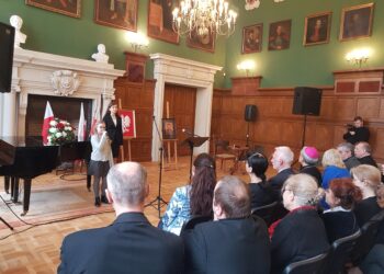 Tarnobrzeg. Religijne wychowanie do patriotyzmu.