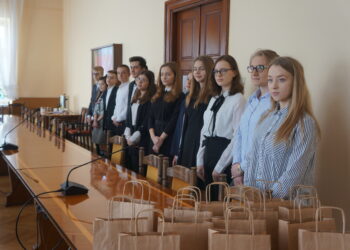 Tarnobrzeg. Ośmiu Wspaniałych.