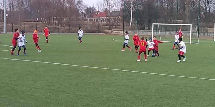 Staszów: Sportowe zmagania sandomierskich, kieleckich i staszowskich klubowiczów.