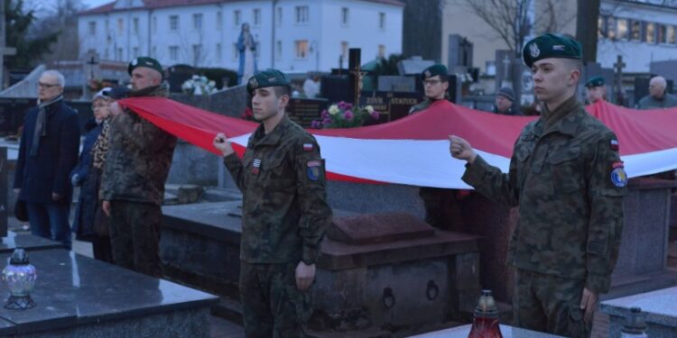 Sandomierz: Pamiętali o Niezłomnych.