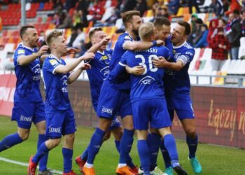 Mielec: Biało Niebiescy drudzy w tabeli