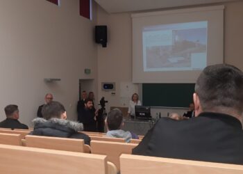 Mielec:  Małe zainteresowanie firmą .