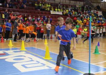 Stalowa Wola: Maluchy rywalizowały w Zimowej Olimpiadzie Przedszkolaków