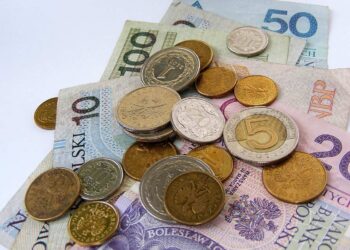 Mielec: Wyrównali pensje nauczycieli.