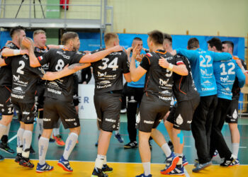 Mielec: Gratulacje dla szczypiornistów i szpadzistów!