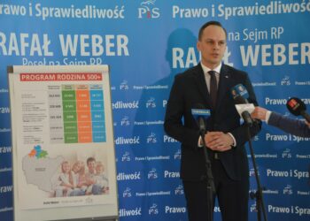 Stalowa Wola: Na konferencji o programach Rodzina 500+ i Emerytura+.