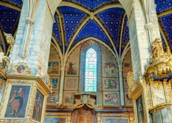 Sandomierz: Będzie renowacja witraży w sandomierskiej katedrze.