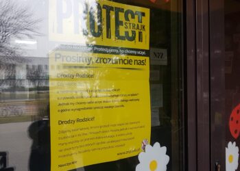 Tarnobrzeg. Strajk nauczycieli.