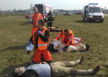 Mielec: Mieleckie lotnisko miejscem do ćwiczeń reagowania służb.