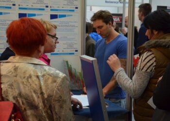 Mielec: Targi Pracy Powiatu Mieleckiego.