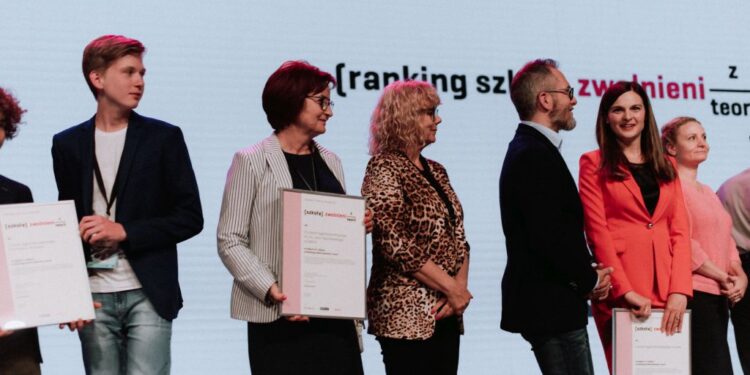 Dębica: Szczytne wyróżnienie.