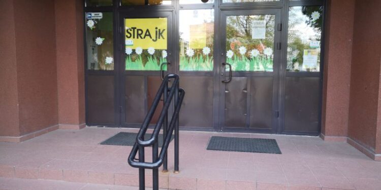 Tarnobrzeg: W rocznicę wybuchu powstania w getcie warszawskim rozdadzą żonkile