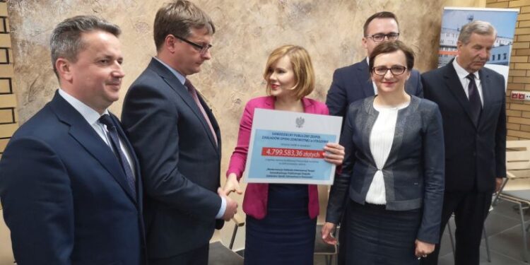 Staszów: Miliony dla szpitala
