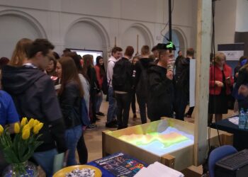 Mielec: Poznają swoją dalszą edukację…