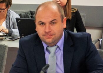 Stalowa Wola: Maleje liczba strajkujących nauczycieli.