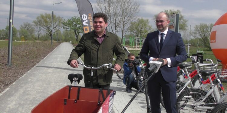 Stalowa Wola: Wreszcie ruszył system rowerów miejskich